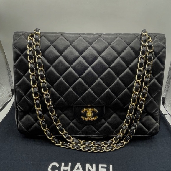 Chanel Flap Jumbo Lambskin Double Chain Bag - Picture 1 of 17